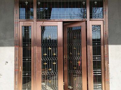 不銹鋼門日常如何清洗除銹